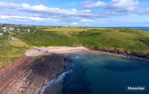 Manorbier House | Delfryn