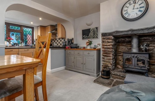 Emersons Green House | Delightful home with secure garden and parking