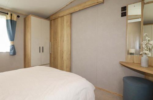 Par House | Derwent L4