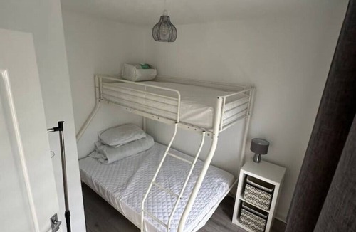 Worlingham Apartment | Devon Lodge
