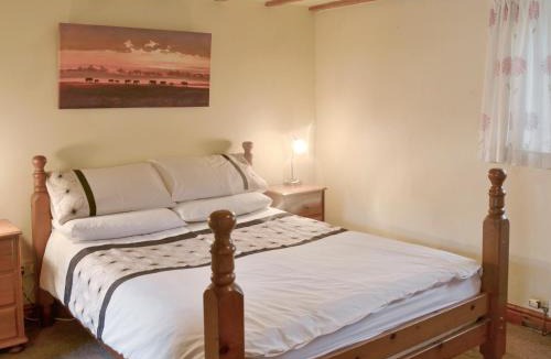 Saint Ann's Chapel House | Dill