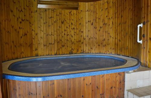 Saint Ann's Chapel House | Dill