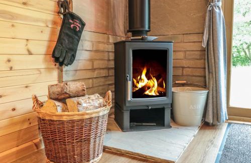 Craswall House | Dingle Den