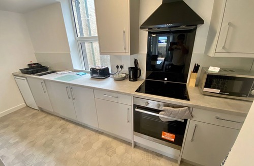 Bridlington Old Town Apartment | Disabled friendly 3 bedroom sea front apartment
