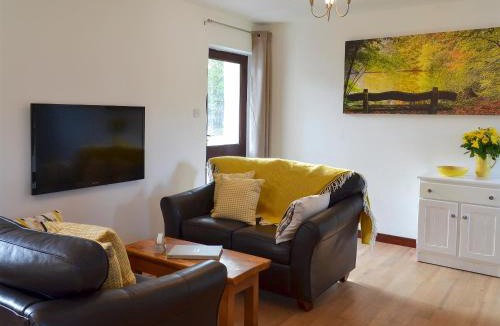 Cheriton Bishop House | Discovery