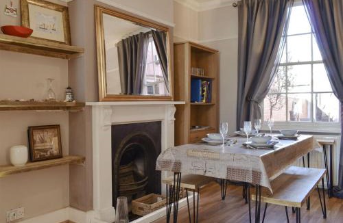 Herne Bay House | Divers Cottage