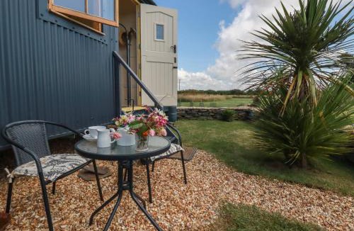 Wadebridge House | Dot May