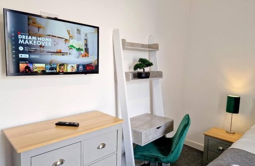 Burnley House | Double room Standard Ensuite