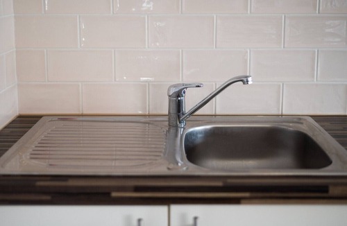Gorseinon Apartment | Double Room with Kitchen & Parking | Gorseinon Swansea