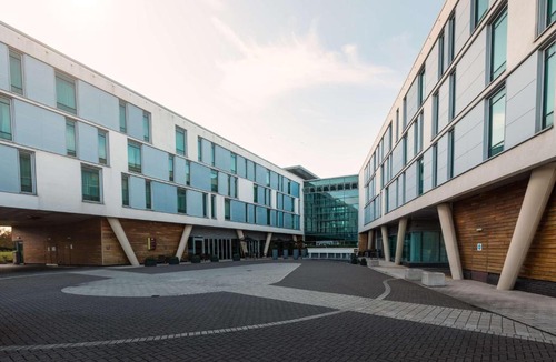 Crawcrook Hotel | DoubleTree by Hilton Hotel Newcastle International Airport