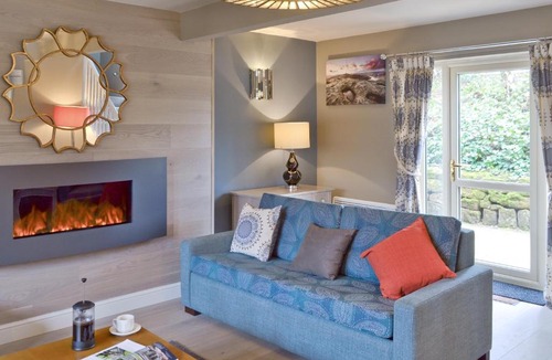 Holestone Moor House | Dovedale - Rb1