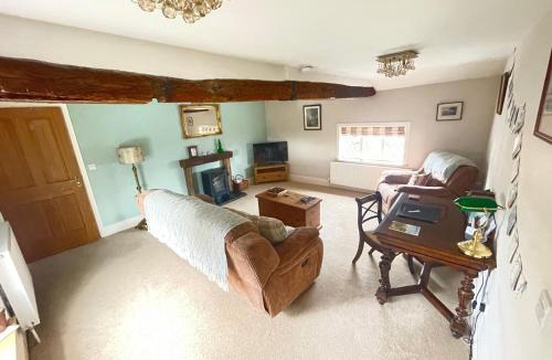 Eccleshall Bed & Breakfast | Eagle House - Award Winning B&B and Apartment