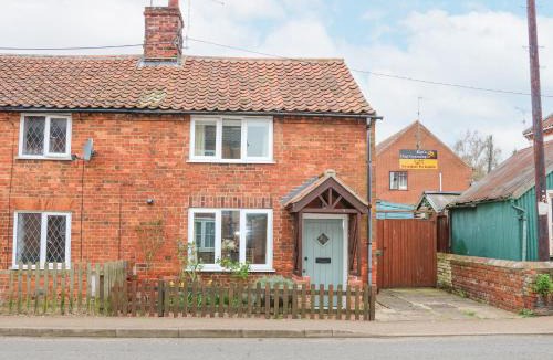 Dersingham House | Easter Cottage