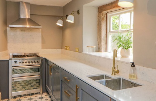 Hope Cottage | Ebenezer House