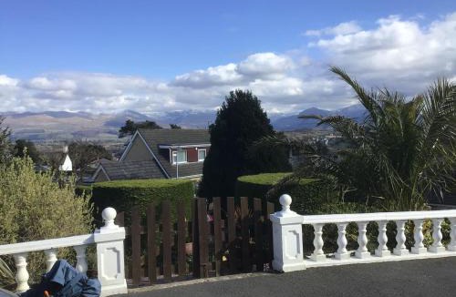 Menai Bridge Bed & Breakfast | Eildon