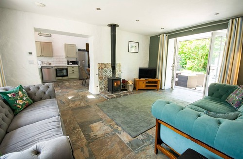 Bryngwran Cottage | Elegant Barn Conversion | Luxury Estate | Hot Tub