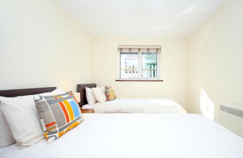 Piltdown House | Elm Cottage