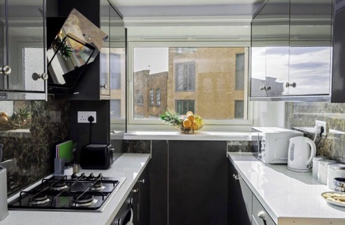 The Westside Apartment | Entire 2 bed Birmingham city centre apartment UK 🇬🇧
