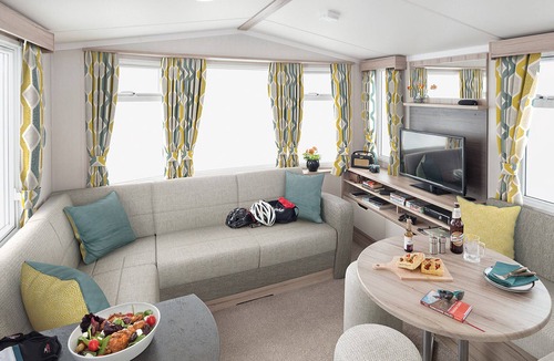 Cockburnspath House | Essential Clover Caravan (Sleeps 4, Dog Friendly)