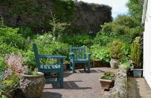Chathill House | Etive Cottage