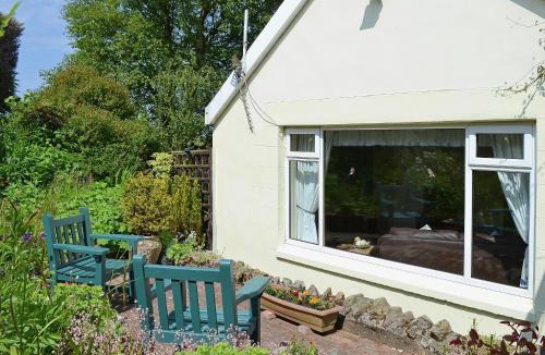 Chathill House | Etive Cottage