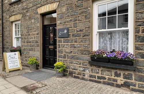 Lampeter Bed & Breakfast | Evangelisa