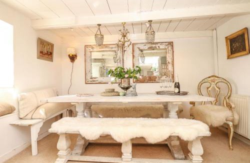 Saint Erth Praze House | Evergreen