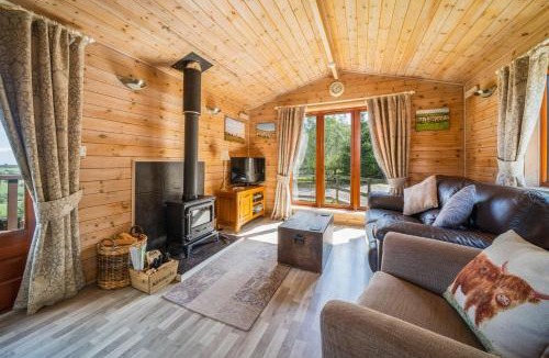 Hulland Ward House | Ewe Lodge