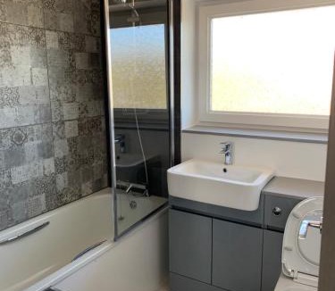 Moffat Apartment | Exeter City Centre