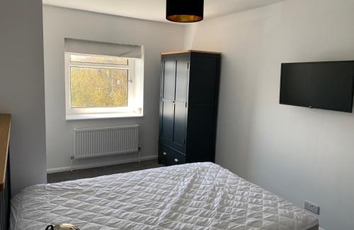 Moffat Apartment | Exeter City Centre