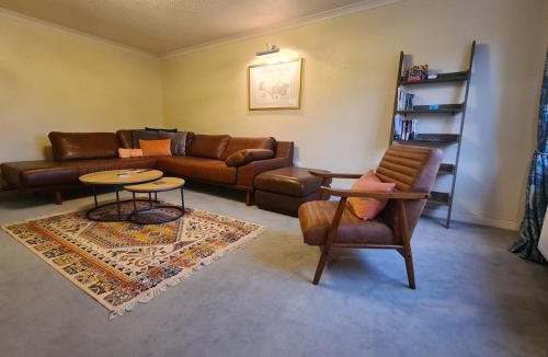 Dorchester House | Explore & Restore in Dorset - Home away from home