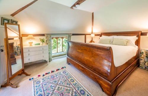 Chevington House | Exquisite Tudor style forest lodge - The Pink House