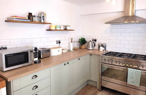 Montpellier Apartment | Fabulous Apartment near Montpellier Gardens & Ivy