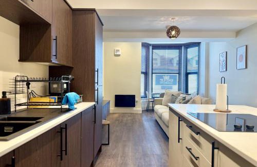 Waterloo Apartment | Fabulous Luxury Two Bedroom Duplex Apartment