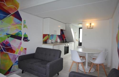Seafront Apartment | Fabulous Waterfront Apartment in Brighton Marina