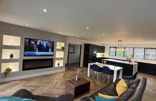 Formby House | Fairwoods