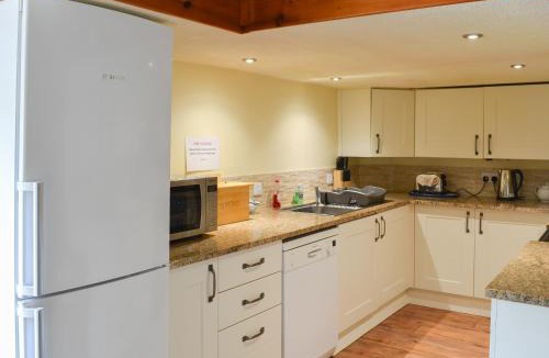 Saint Ann's Chapel House | Fennel