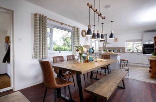 Littlehempston House | Fernwood
