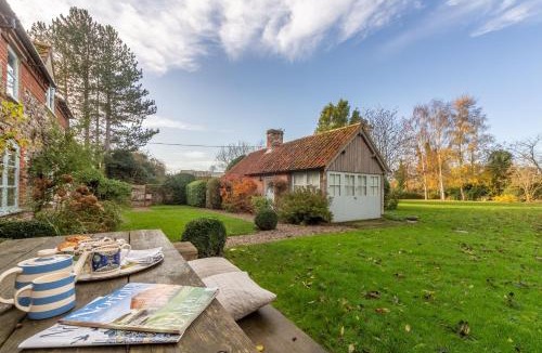 Field Dalling House | Field Row