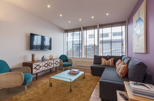 Fitzrovia Apartment | Fitzrovia Duplex · 2-Bed · Private Patio Garden