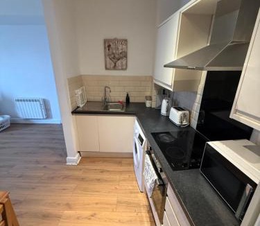 Easton Apartment | Five Star Property