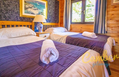 Romney Marsh House | Five Waterings - Luxury Lodge - Kent Countryside