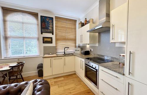 Shoscombe Apartment | Flat 1