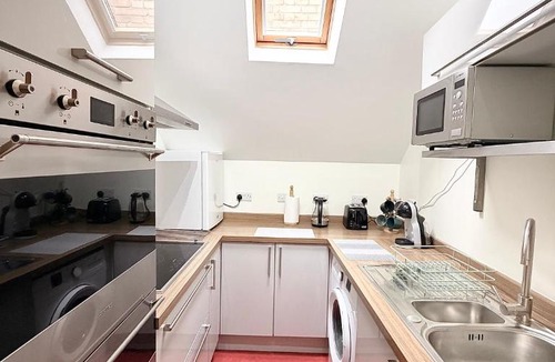 Fakenham Apartment | Flat 1, refurbished two bedroom flat, town centre location