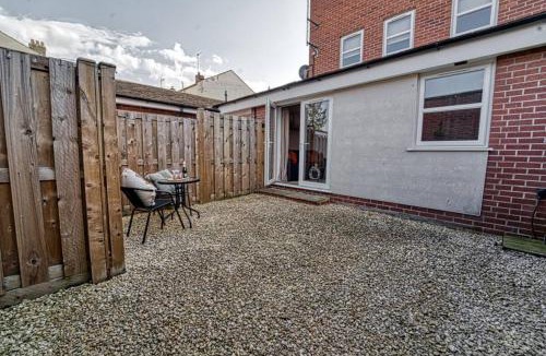 Nailsworth Apartment | Flat 1, Watledge House, Tewkesbury