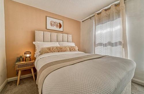 Nailsworth Apartment | Flat 1, Watledge House, Tewkesbury