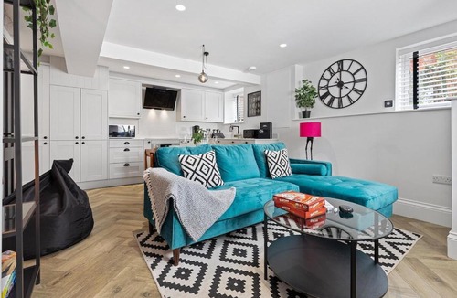 Roundhay Apartment | Flat B