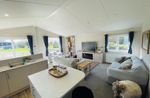 Bourton House | Fleece Lodge