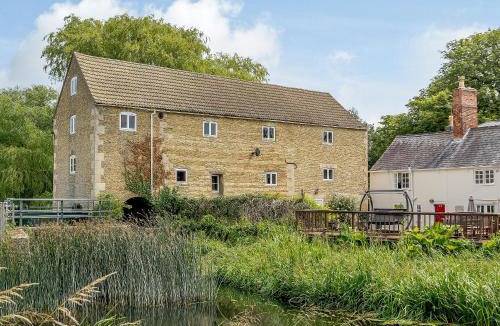 Thurlby House | Fletland Mill