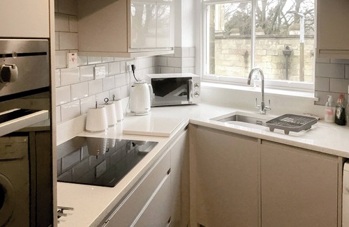 Buxton Cottage | For that romantic break, look no further.